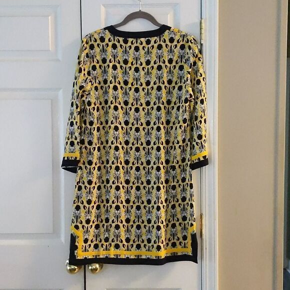 Crown & Ivy black yellow zebra print dress.Sz 10 - Picture 4 of 4